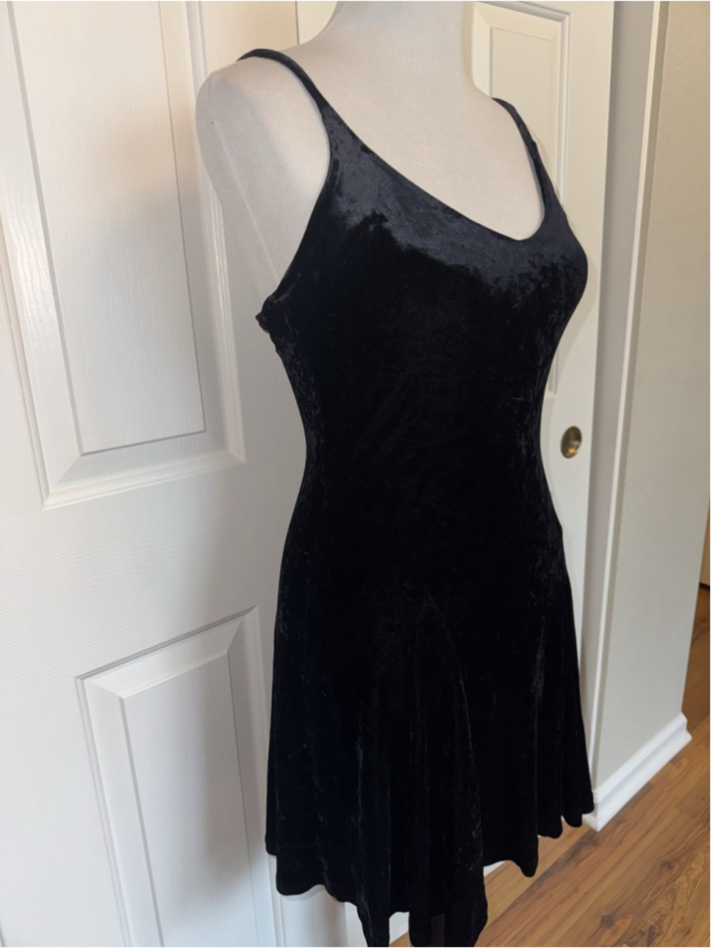 Vintage Betsey Johnson Black Crushed Velvet Mini Slip Dress L Goth Whimsigoth - Picture 3 of 9